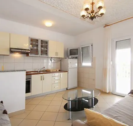 Villa Rosanda Apartments Trogir Exterior photo