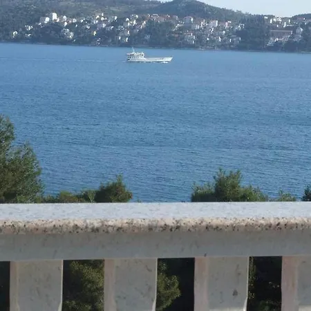 Villa Rosanda Apartments Trogir Exterior photo